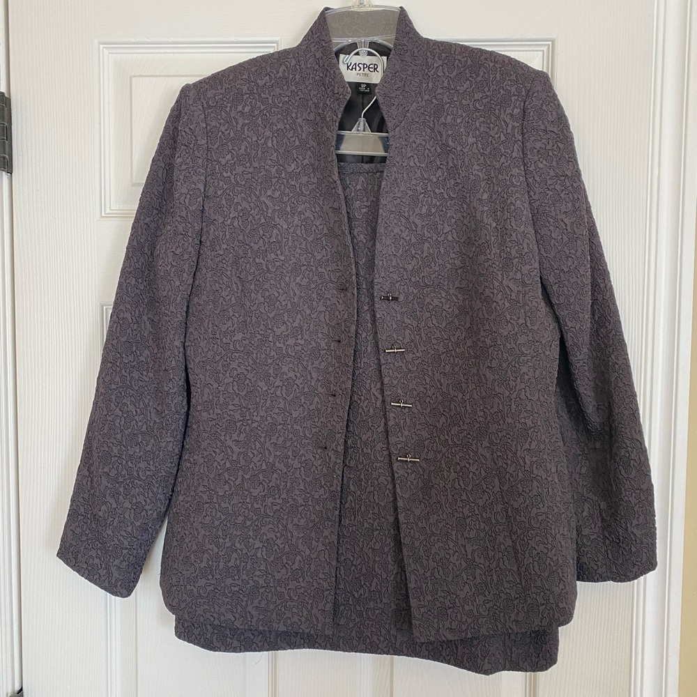 Kasper Gray Skirt Suit size 8P